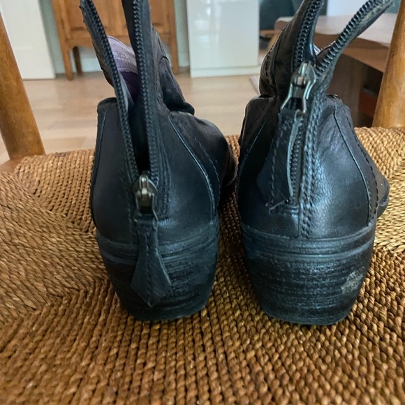 Womens Dansko Boots Size 8 so cute and comfy - Picture 3 of 4